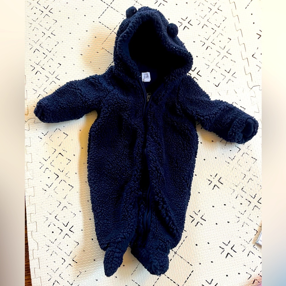 0-3m Baby Gap Sherpa Bear Onesie